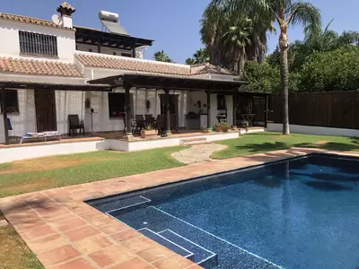 Finca - Cortijo in Estepona
