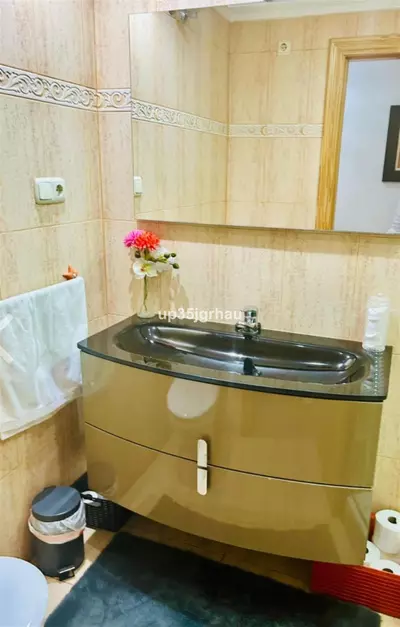 Top Floor Apartment in Estepona