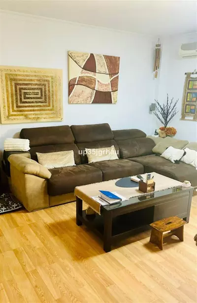 Top Floor Apartment in Estepona