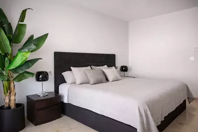 Middle Floor Apartment in Guadalmina Alta