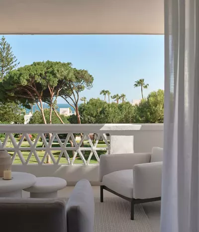 Middle Floor Apartment in Puerto Banús