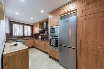 Middle Floor Apartment in Estepona