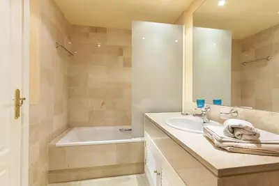 Townhouse in Nueva Andalucía