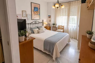 Middle Floor Apartment in Nueva Andalucía