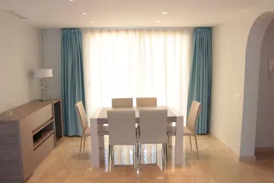 Middle Floor Apartment in Marbella