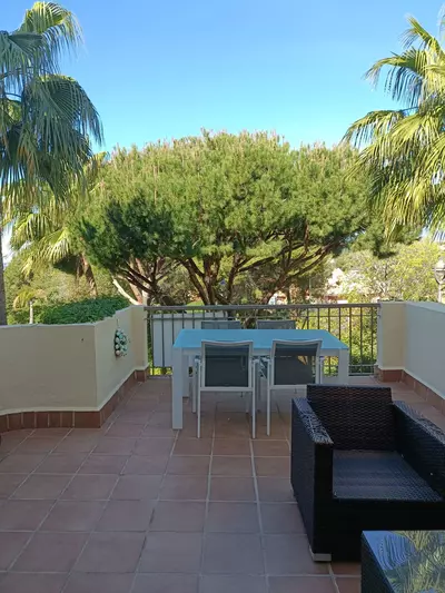 Middle Floor Apartment in Marbella