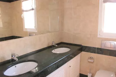 Middle Floor Apartment in Marbella