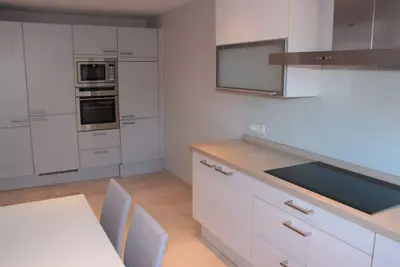 Middle Floor Apartment in Marbella
