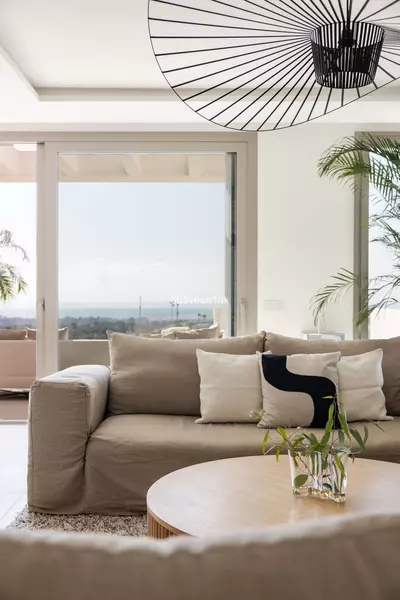 Penthouse Duplex in Nueva Andalucía