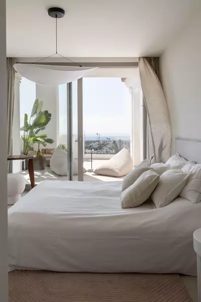 Penthouse Duplex in Nueva Andalucía