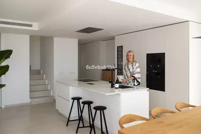 Penthouse Duplex in Nueva Andalucía