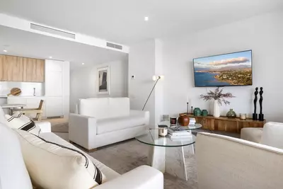 Middle Floor Apartment in Selwo