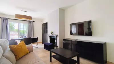 Middle Floor Apartment in Nueva Andalucía