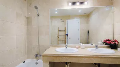 Middle Floor Apartment in Nueva Andalucía