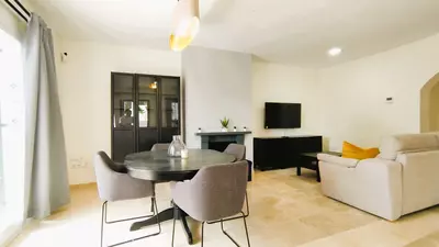 Middle Floor Apartment in Nueva Andalucía