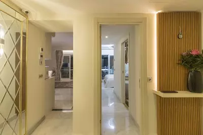 Middle Floor Apartment in Puerto Banús