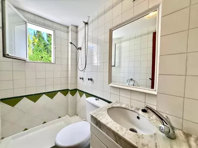 Top Floor Apartment in Elviria