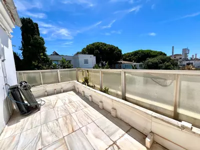 Top Floor Apartment in Elviria