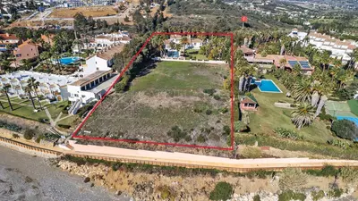 Residential Plot in Estepona
