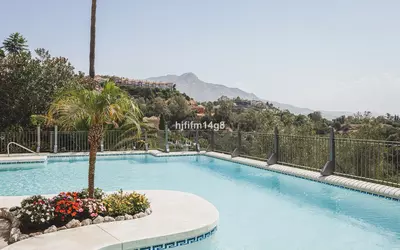 Middle Floor Apartment in Benahavís