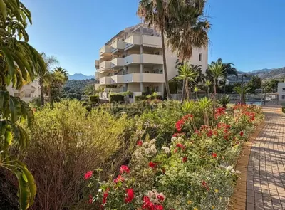 Middle Floor Apartment in Elviria