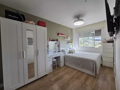 Middle Floor Apartment in Marbella