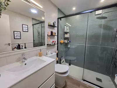 Middle Floor Apartment in Marbella