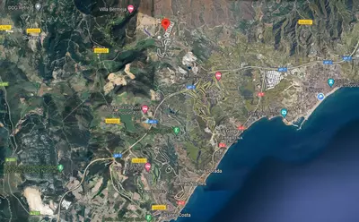 Commercial Plot in Casares