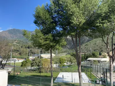 Middle Floor Apartment in Benahavís