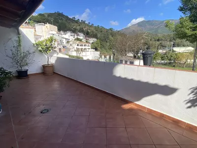 Middle Floor Apartment in Benahavís