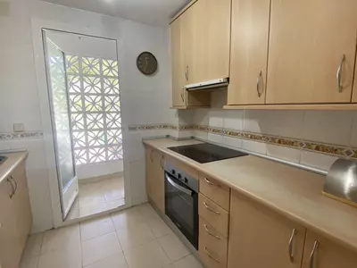 Middle Floor Apartment in Benahavís