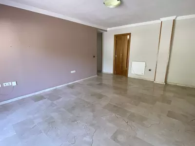 Middle Floor Apartment in Benahavís