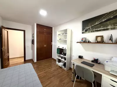 Middle Floor Apartment in Estepona