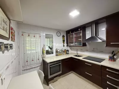 Middle Floor Apartment in Estepona