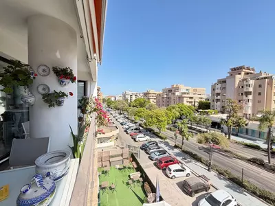 Middle Floor Apartment in Marbella