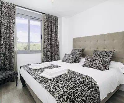 Middle Floor Apartment in Estepona