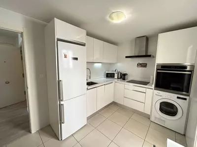 Middle Floor Apartment in Nueva Andalucía