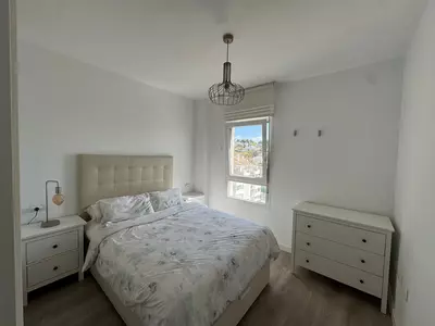 Middle Floor Apartment in Nueva Andalucía