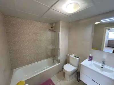 Middle Floor Apartment in Nueva Andalucía