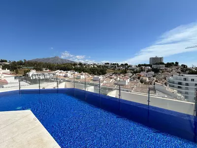 Middle Floor Apartment in Nueva Andalucía