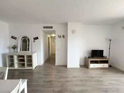 Middle Floor Apartment in Nueva Andalucía