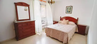 Middle Floor Apartment in Estepona