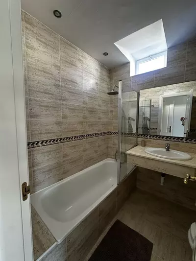 Middle Floor Apartment in Nueva Andalucía