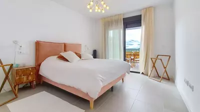Middle Floor Apartment in Casares