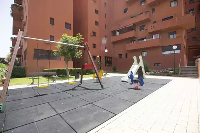 Middle Floor Apartment in Estepona