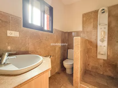 Detached Villa in Guadalmina Baja