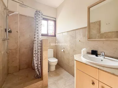 Detached Villa in Guadalmina Baja