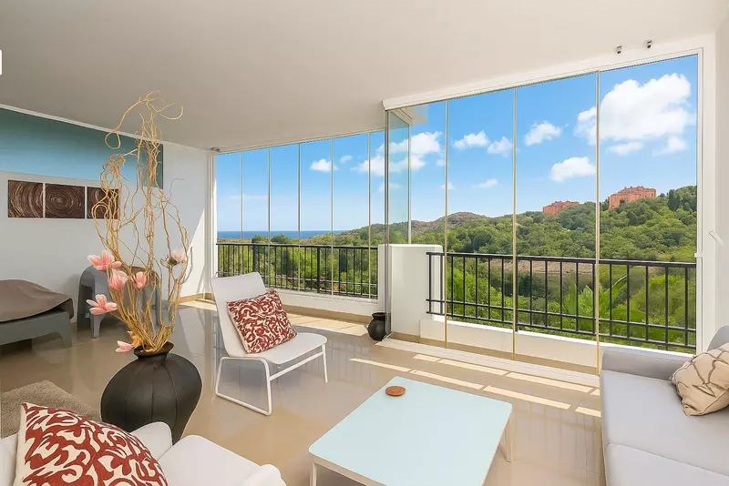 Middle Floor Apartment in Elviria