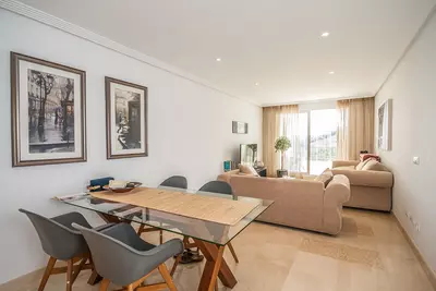 Middle Floor Apartment in Elviria
