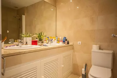 Middle Floor Apartment in Elviria